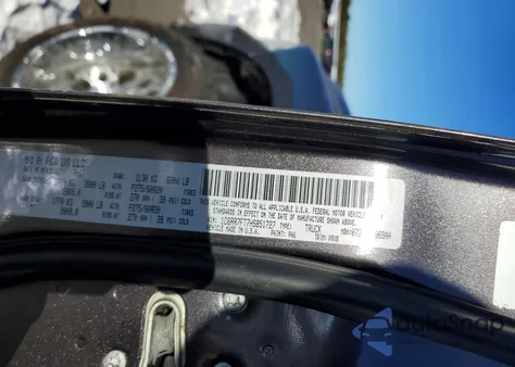 2017 Ram 1500 St z USA, uszkodzony, nr VIN 1C6RR7FT7HS851727